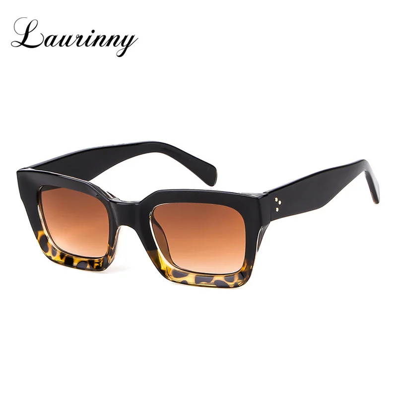 

Vintage Oversized Transparent Sunglasses Women 2021 Luxury Designer Sun Glasses Tortoiseshell Rivet Frame Fashion Shades Eyewear