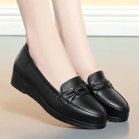Spring Autumn British Style Retro Platform Black Mother Leather Shoes Women Soft Sole Classic Non-slip Flats Loafers 1