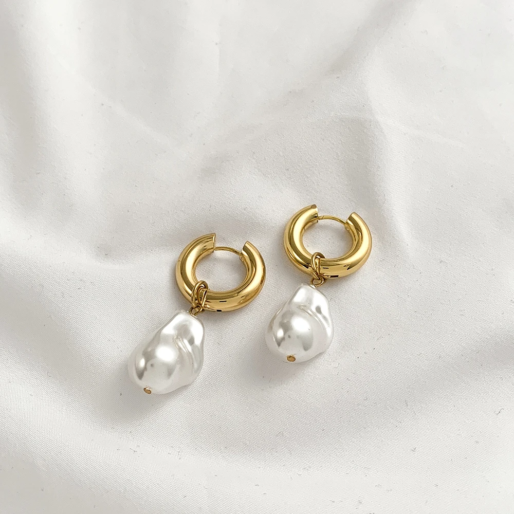 Baroque Pearl