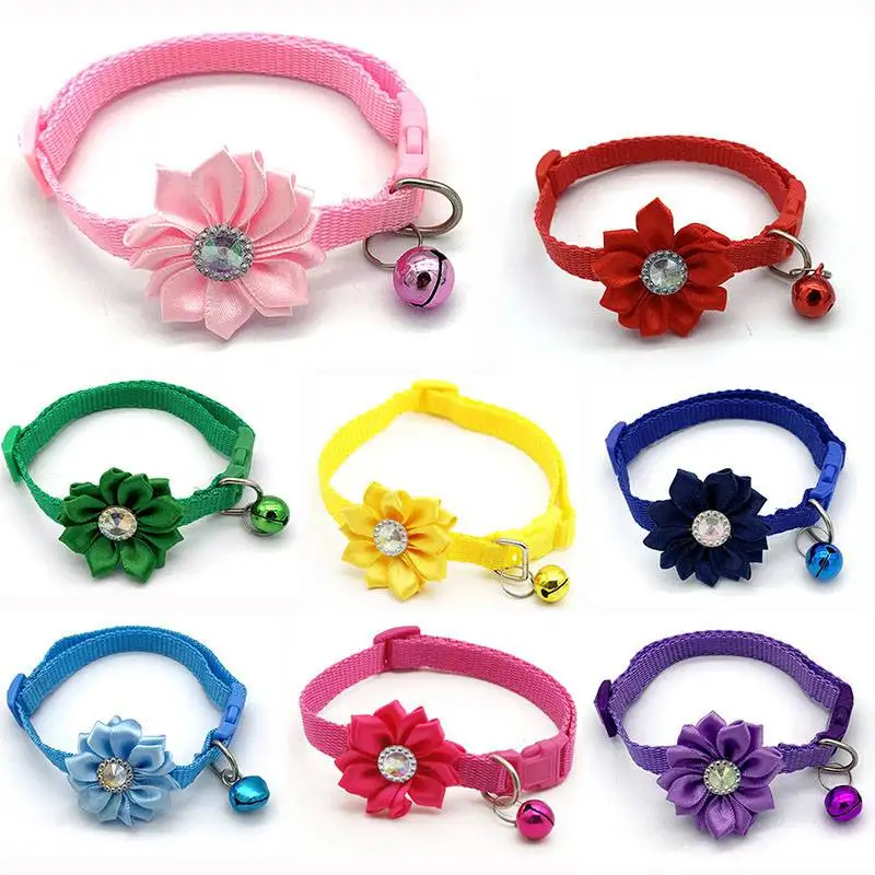 

Rhinestone Flower Adjustable Kitten Collar Bell Cat Small Pet Puppy Collars Necktie Bell