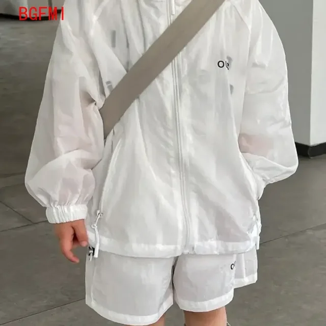 الكورية صبي فتاة الملابس البيضاء مجموعة 2025 طفل الصيف موضة واقية من الشمس خفيفة الوزن طويلة الأكمام انغلق سترة + السراويل 2 قطعة دعوى 2