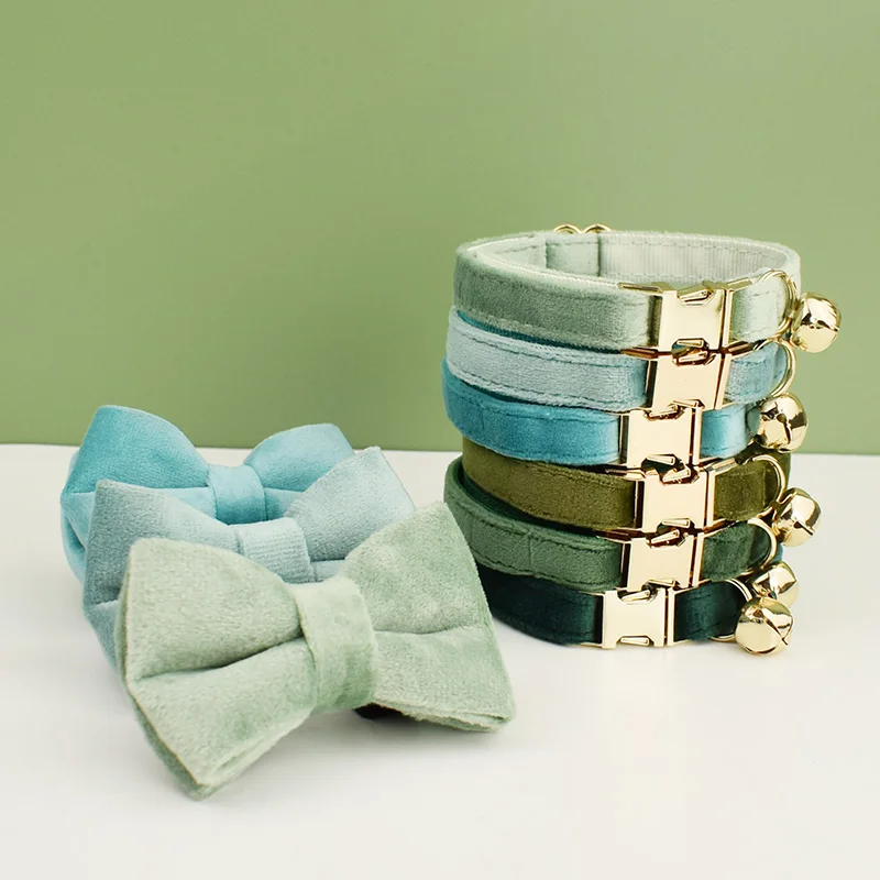 Velvet Cat Collar Bowknot Personalized Collar for cats Cat Supplies cat collar belt with bell and a bow 2