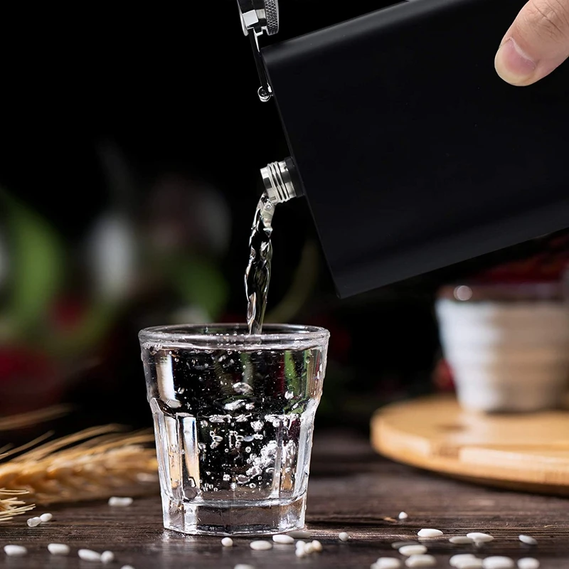 남성용 휴대용 포켓 위스키 플라스크 세트, 깔때기가 있는 힙 플라스크, 소형 안경 2 개, 8 Oz, 바 파티