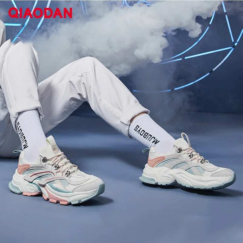

QIAODAN Sports Sneakers 2023 Women Fashion Breathable Mesh Vintage Comfort Running Low-top Female Retro Daddy Shoes XM36200315