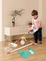 Vacuum cleaner, sanitary ware, playhouse, playset Suitable for children over 3 years old Pretend to sweep the floor clean 1