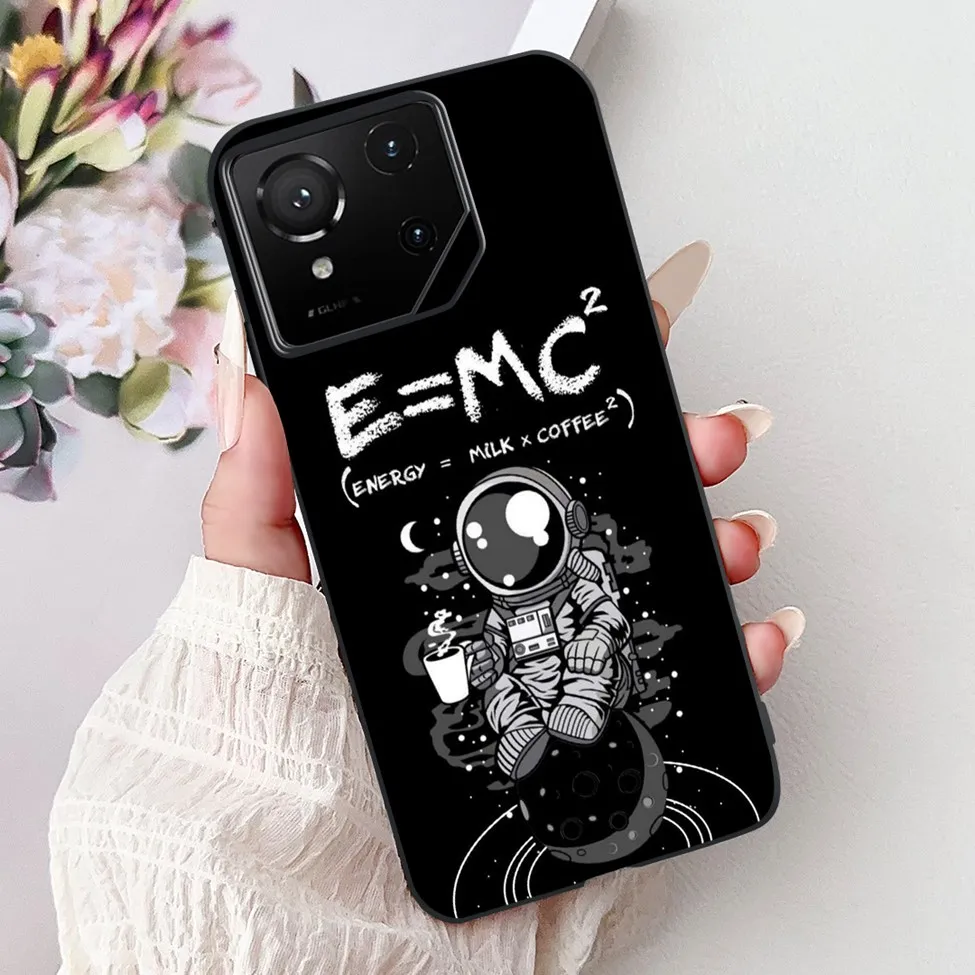 Luxury Cute Cat Silicone Shockproof Bumper Back Cover - Stylish Painted Design