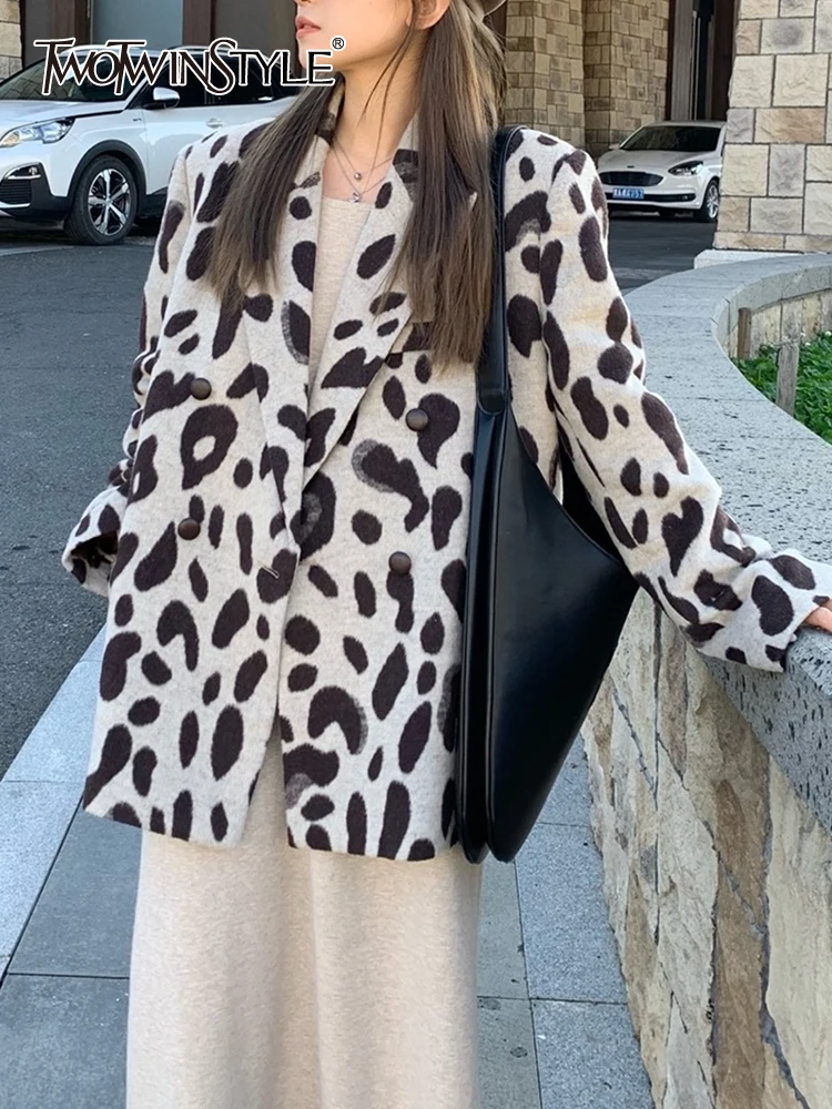 

TWOTWINSTYLE Colorblock Leopard Blazer For Women Notched Collar Long Sleeve Patchwork Double Breasted Streetwear Blazers Female