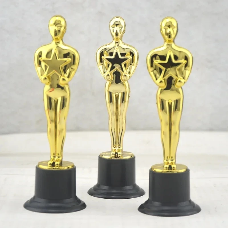 12/24PCS Model Oscar Statuette Toy Mini Trophies Children's Award Gift Reusable Baking Decoration Accessories Prop Toy Gift 2
