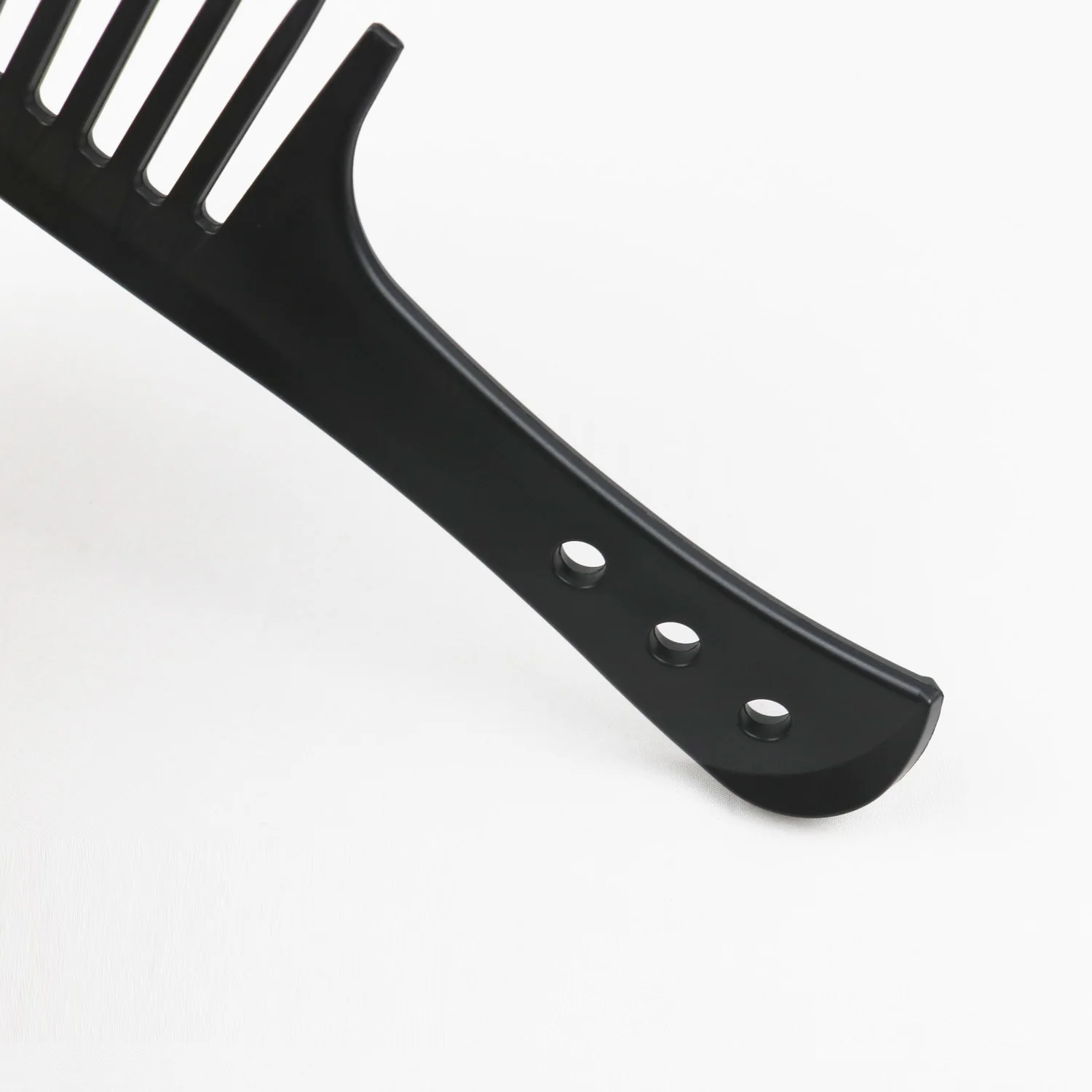 Black 2PC Large Teeth Comb Handle with Hole Smooth Surface Big Knife Comb Professional Salon Barber Hair Hairdressing Combs 5