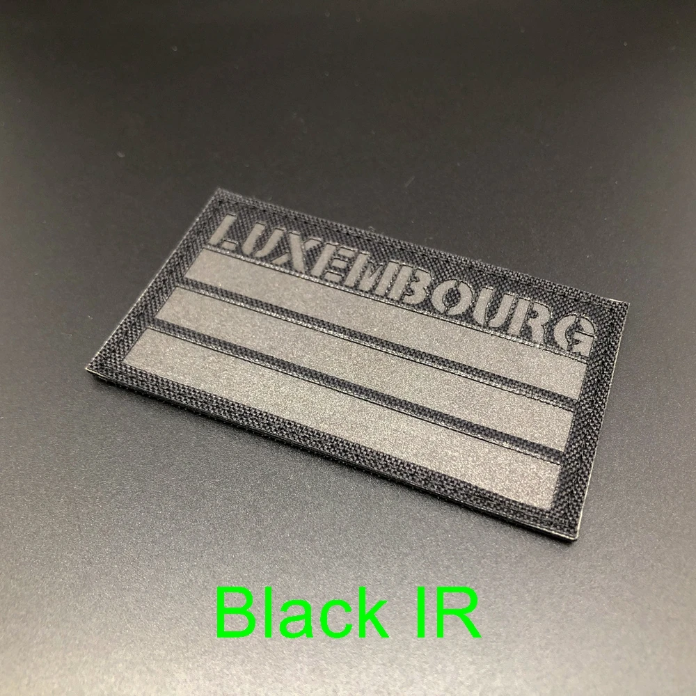 Réflexion infrarouge IR IFF découpée au laser noir, patch drapeau lumineux,  France, Autriche, Belgique, Irlande, Royaume-Uni