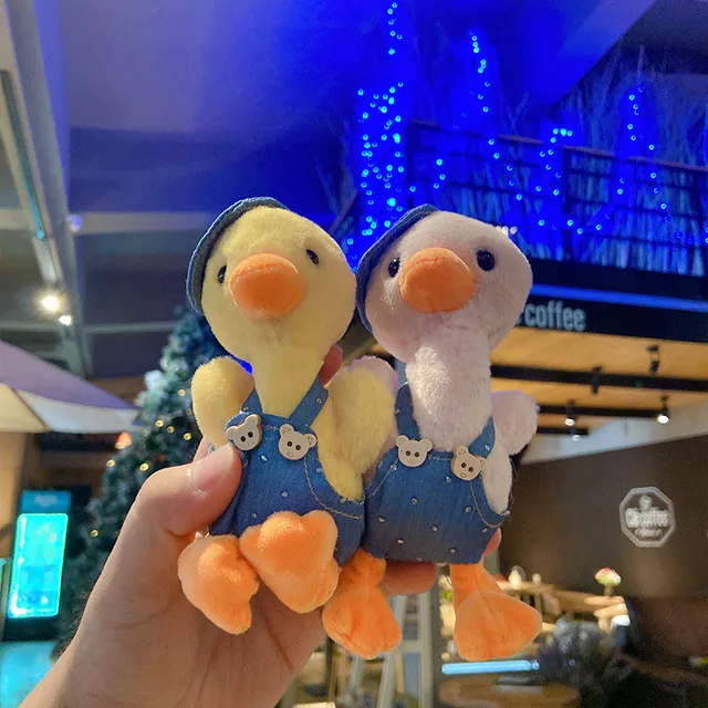 Cartoon Duck Plush Toy Keychain Kawaii Plush Stuffed Animals Key Ring Kawaii Accessories Cute Pendant for Backpack Doll 3