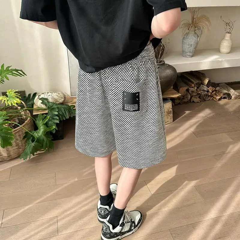Texture Black Striped Summer Men Straight Cylinder Middle Pants Fashion Casual Elastic Waist High Street Pocket All-match Shorts