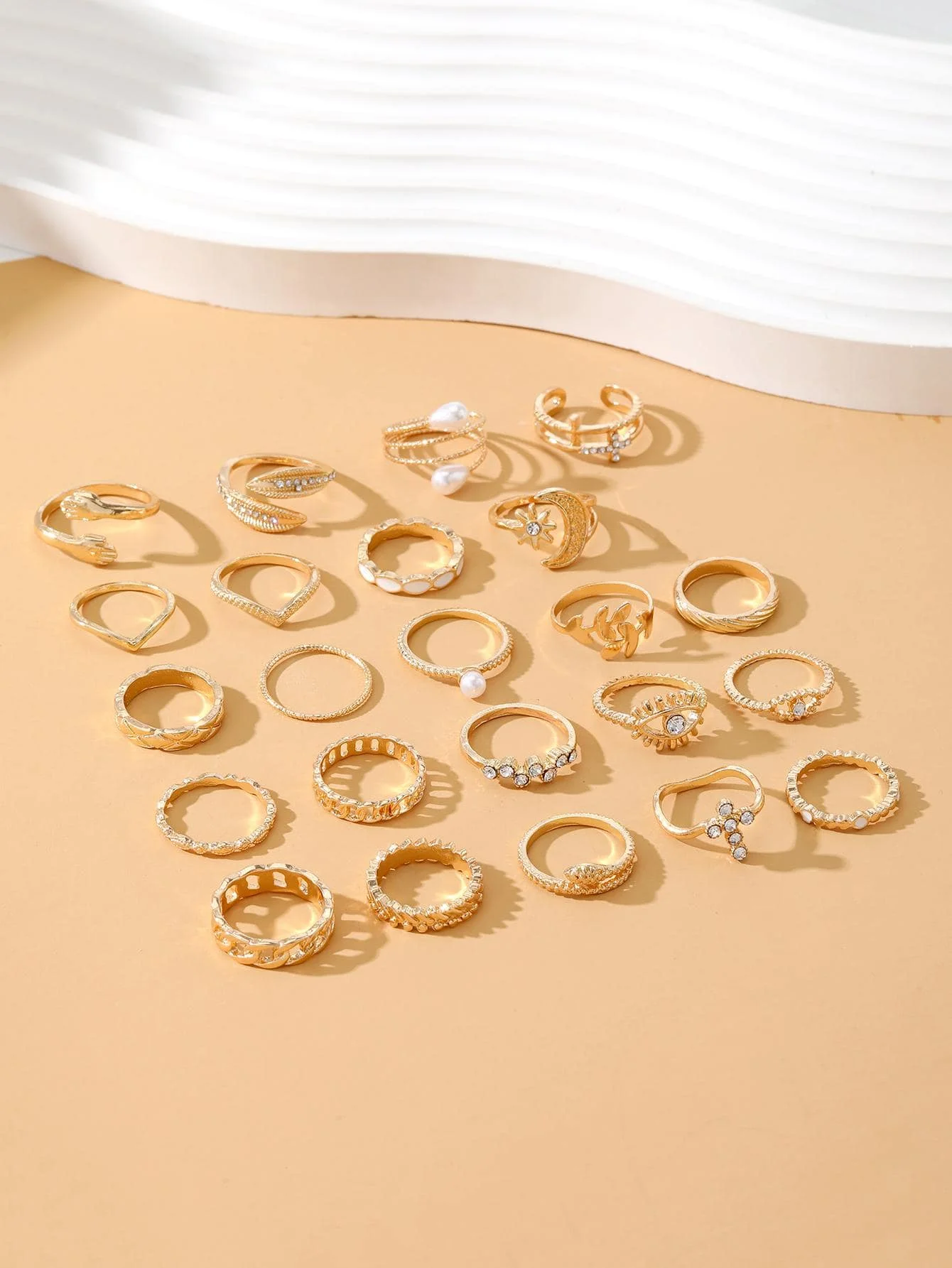 Fashionable Punk Style Cartoon Pearl Rings Set Women Parties Festivals Gifts Daily Versatility Jewelry 22 Pcs/Set
