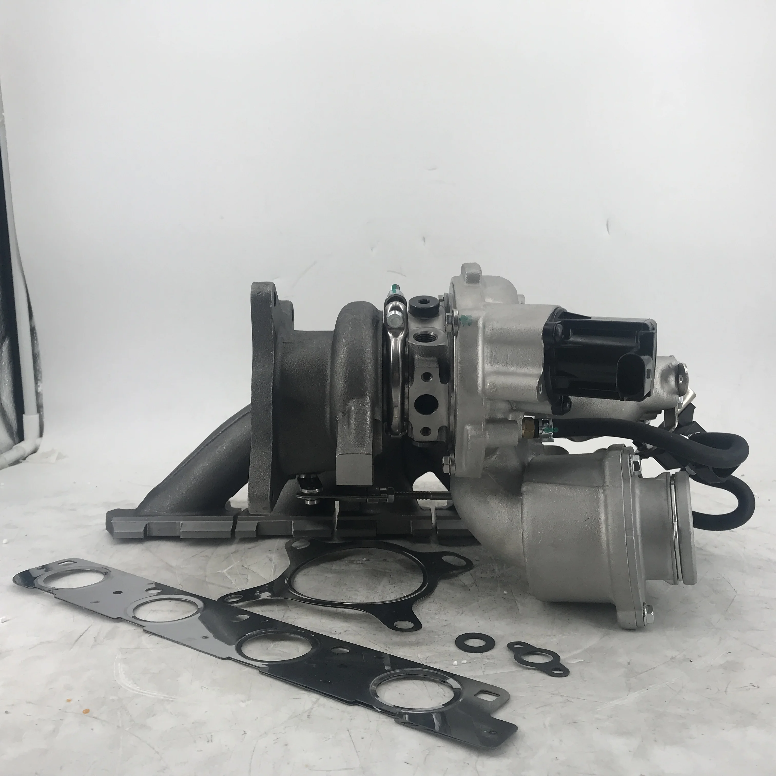 New K03 Full Turbocharger 53039880105 53039700105 Turbo 06f145701h  