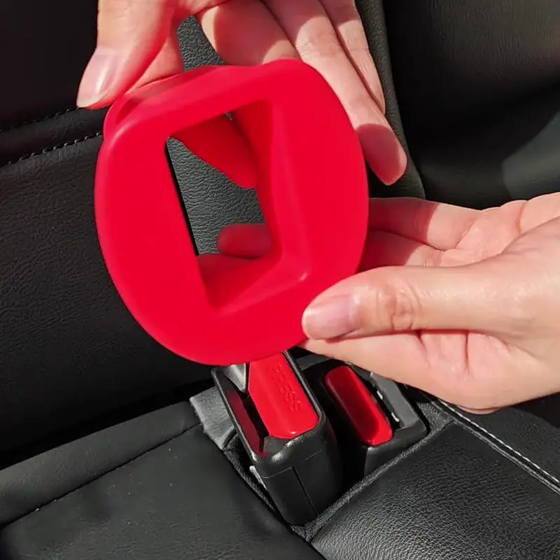 Car Belt Buckle Holder Made Of Eco-Friendly Silicone Children Can Safe Touch Seat belt slot fastener 1/2PCS