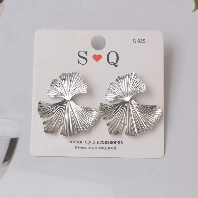 Stud Earrings Silver Color Metal Ginkgo Leaf Women Fashion Statement Jewelry Gift