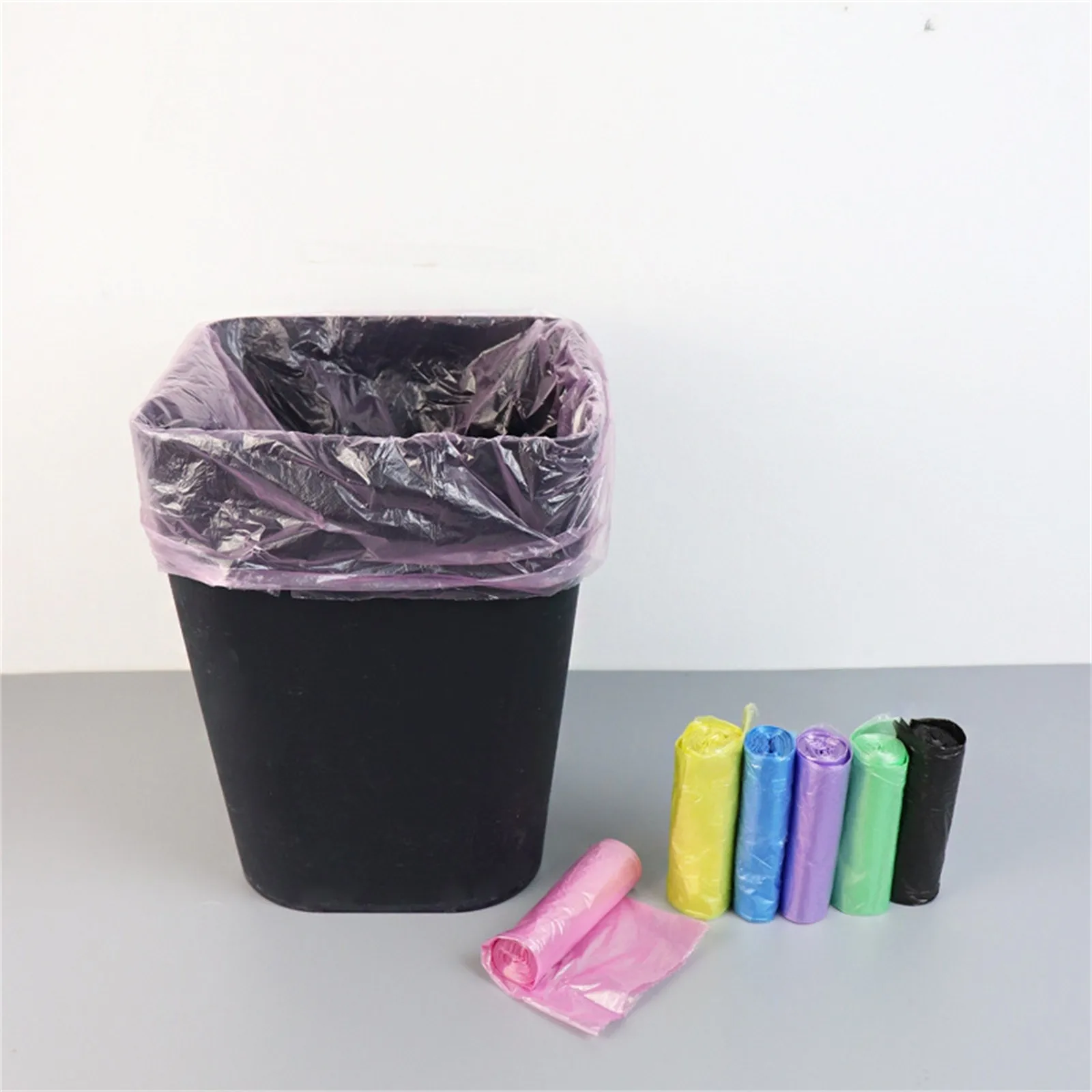 Trash Bags, 5 Rolls/100 Counts Small Garbage Bags for Office,  Kitchen,Bedroom Waste Bin,Colorful Portable Strong Rubbish Bags,Wastebasket  Bags.Black 