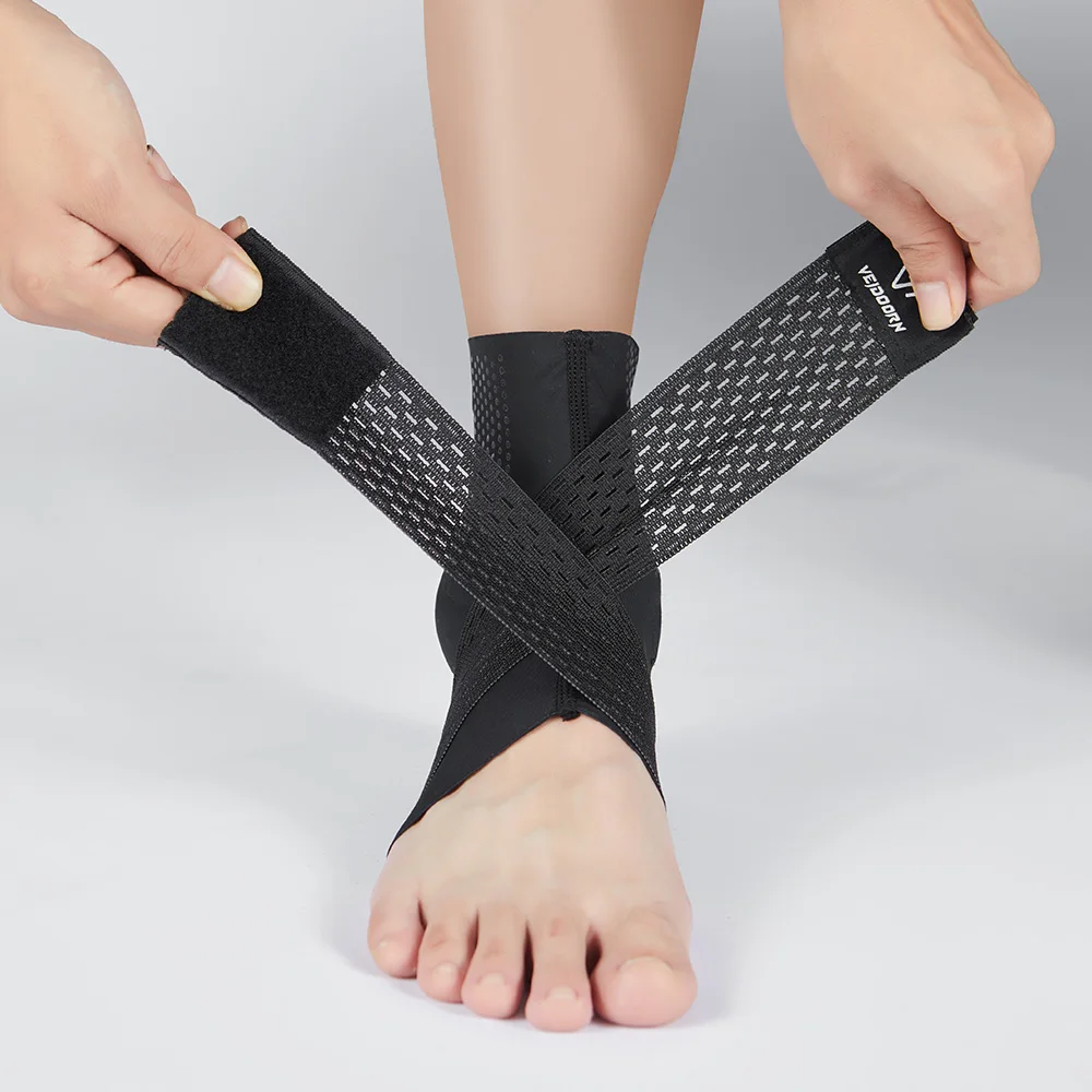 Adjustable Ankle Support With Silicone Pad 2