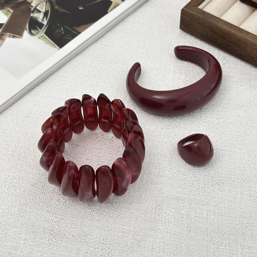 New Vintage Resin Bangles Irregular Red Bracelet Geometric Wide Ring Jewelry Accessories