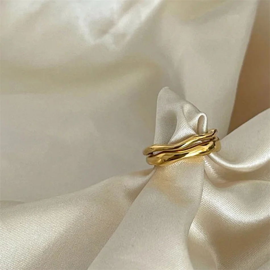 Anelli a onde irregolari color oro/colore argento in acciaio inossidabile Gioielli fatti a mano geometrici semplici alla moda per anelli di coppia da donna - immagine 4