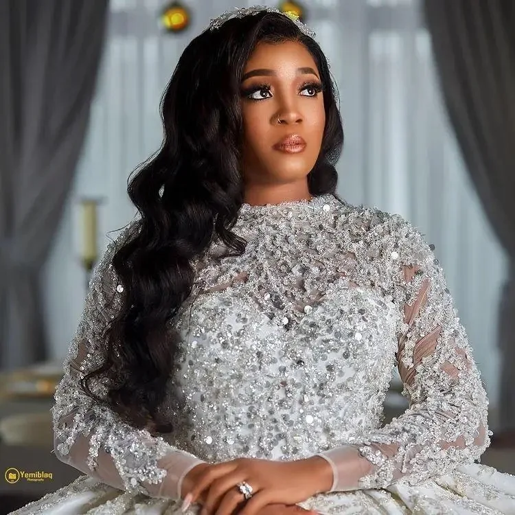 Gorgeousxx Sparkly Sequins Arabic Wedding Dress Long Sleeves African Bridal Gown Puffy Ruffles Dubai Robe De Mariage Customized 2