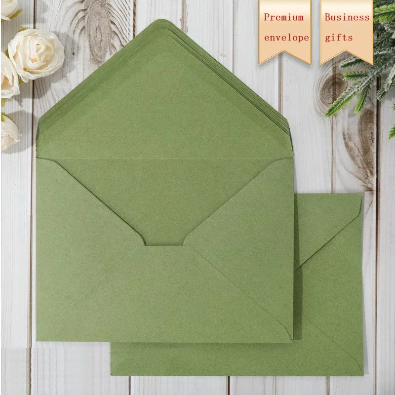 50pcs Retro Green Envelope 120g Kraft Paper 184x133mm Wedding Invitations Business Supplie Postcard Giftbox Packaging Stationery