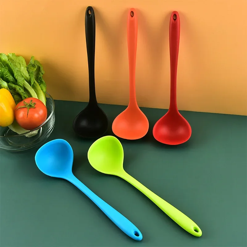 Non-Stick Silicone Soup Spoon Cooking Tools Kitchen Utensils Dining Supplies One-Piece Silicone Spoon From China