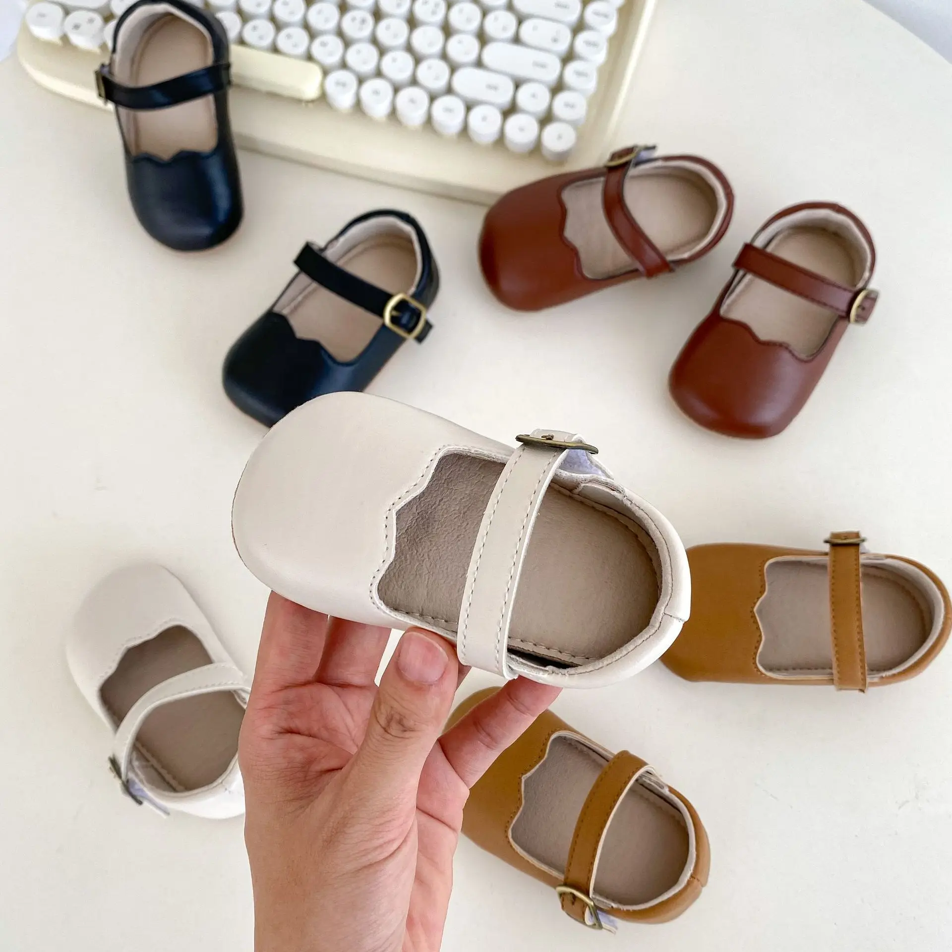 S195953f10e174e7ea7c126851174a48acjpg Shoes Store