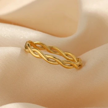 2022 nuovi anelli d'oro sottili intrecciati Super minimalisti intrecciati per anello da ragazza placcato oro 18 carati in acciaio inossidabile impermeabile da donna