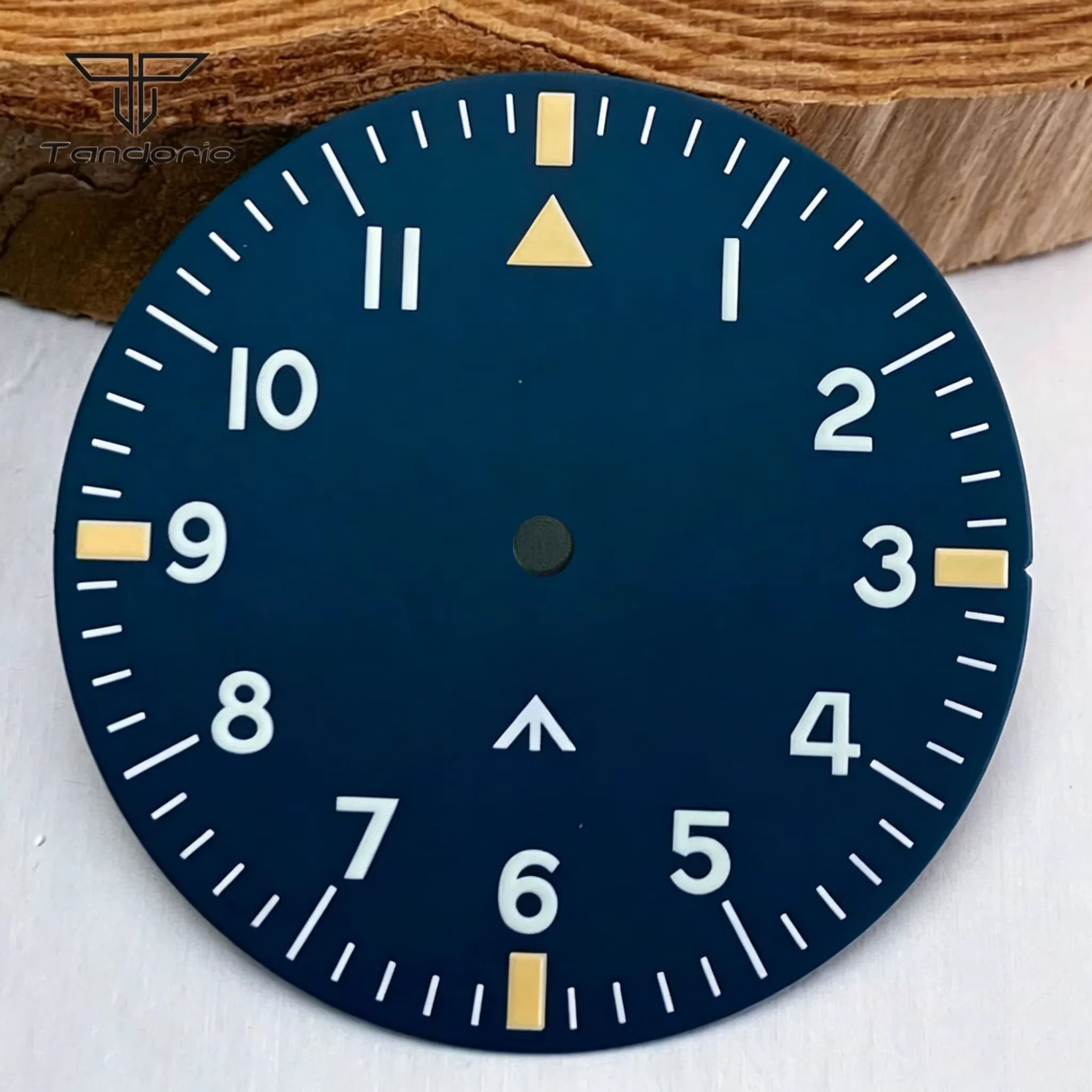 Elegant Steel Pilot Watch Case with Blue/Black Dial and Sapphire Glass