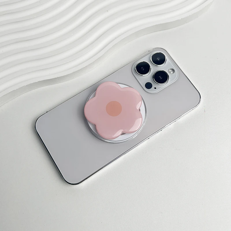 With magnet Pink