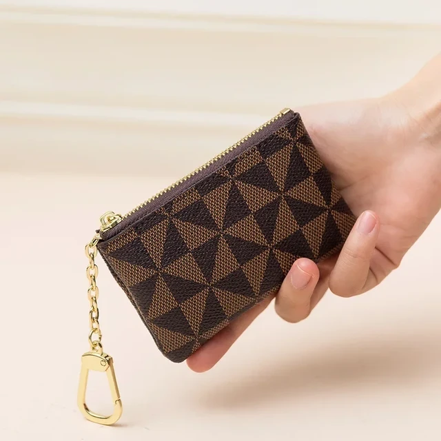 Coin Purse Luxury Designer By Louis Vuitton Size: Small