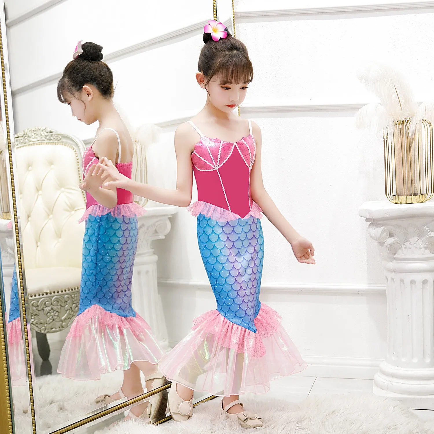 Fantasia de Sereia Infantil: 25 Fotos com Dicas, Exemplos e Muito Mais!   Little mermaid costume, Little mermaid costumes, Girls mermaid costume
