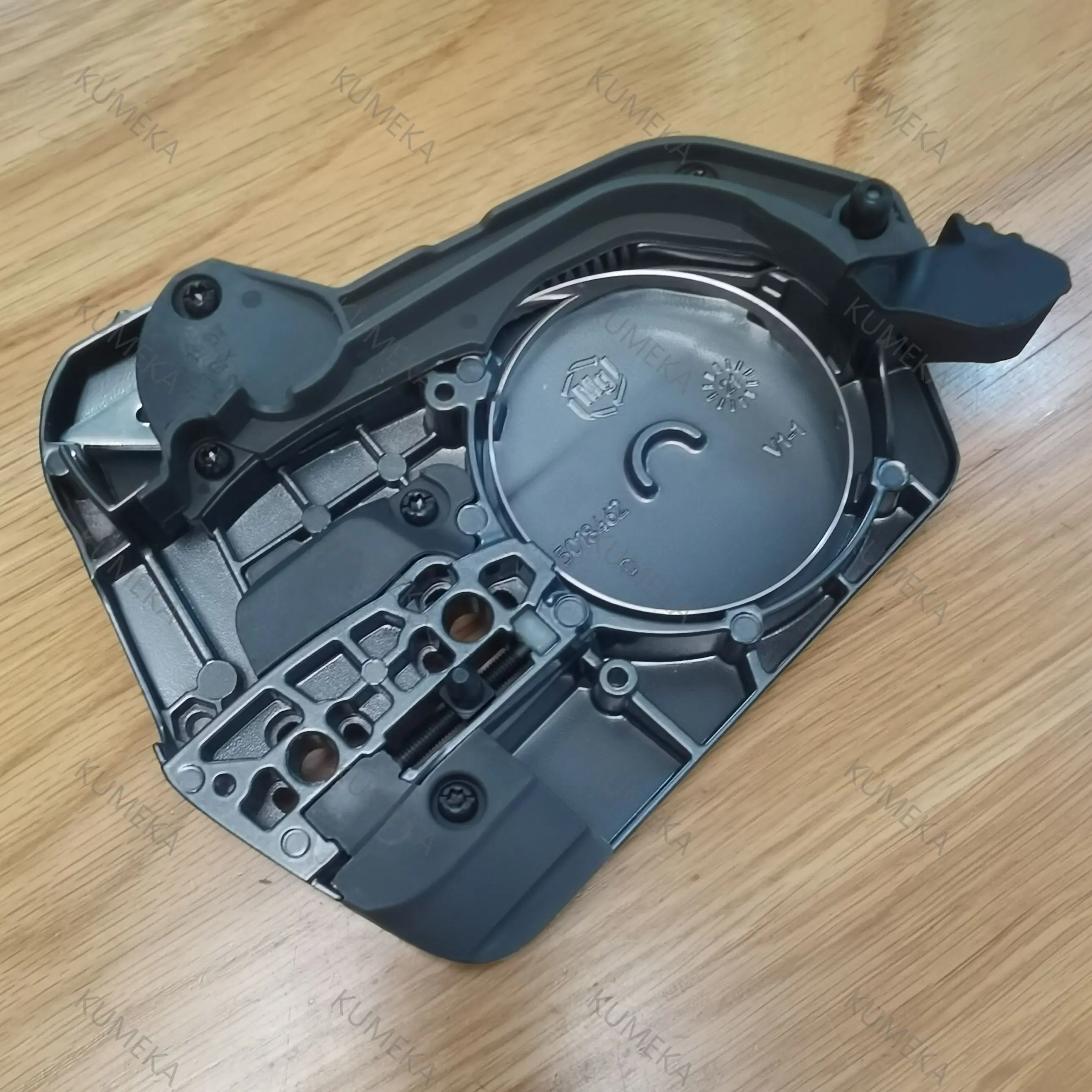 Husqvarna 550 560xp交換用クラッチスプロケットカバー #501 84