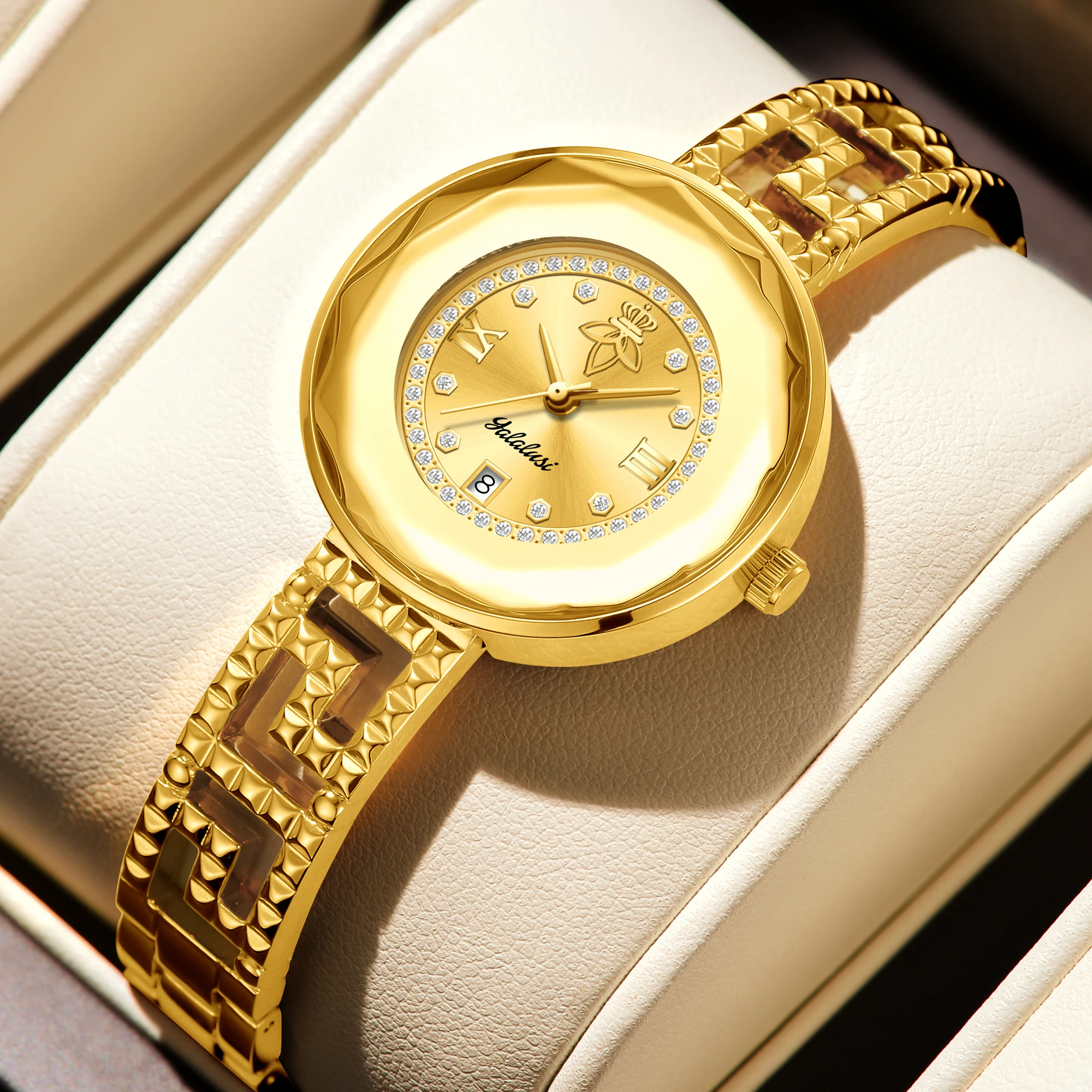 Elegant Women's Luxury Diamond-Studded Bracelet Watch - Water-Resistant Quartz Timepiece