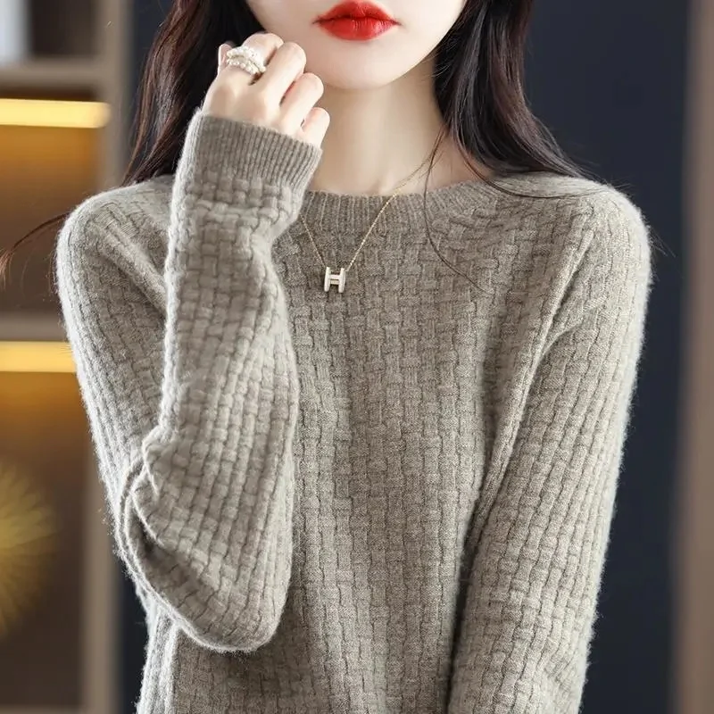 Maglione Donna O-Collo In Morbidissimo Tessuto | Manica Lunga, Vestibilità Slim, Colore Azzurro, Taglia M