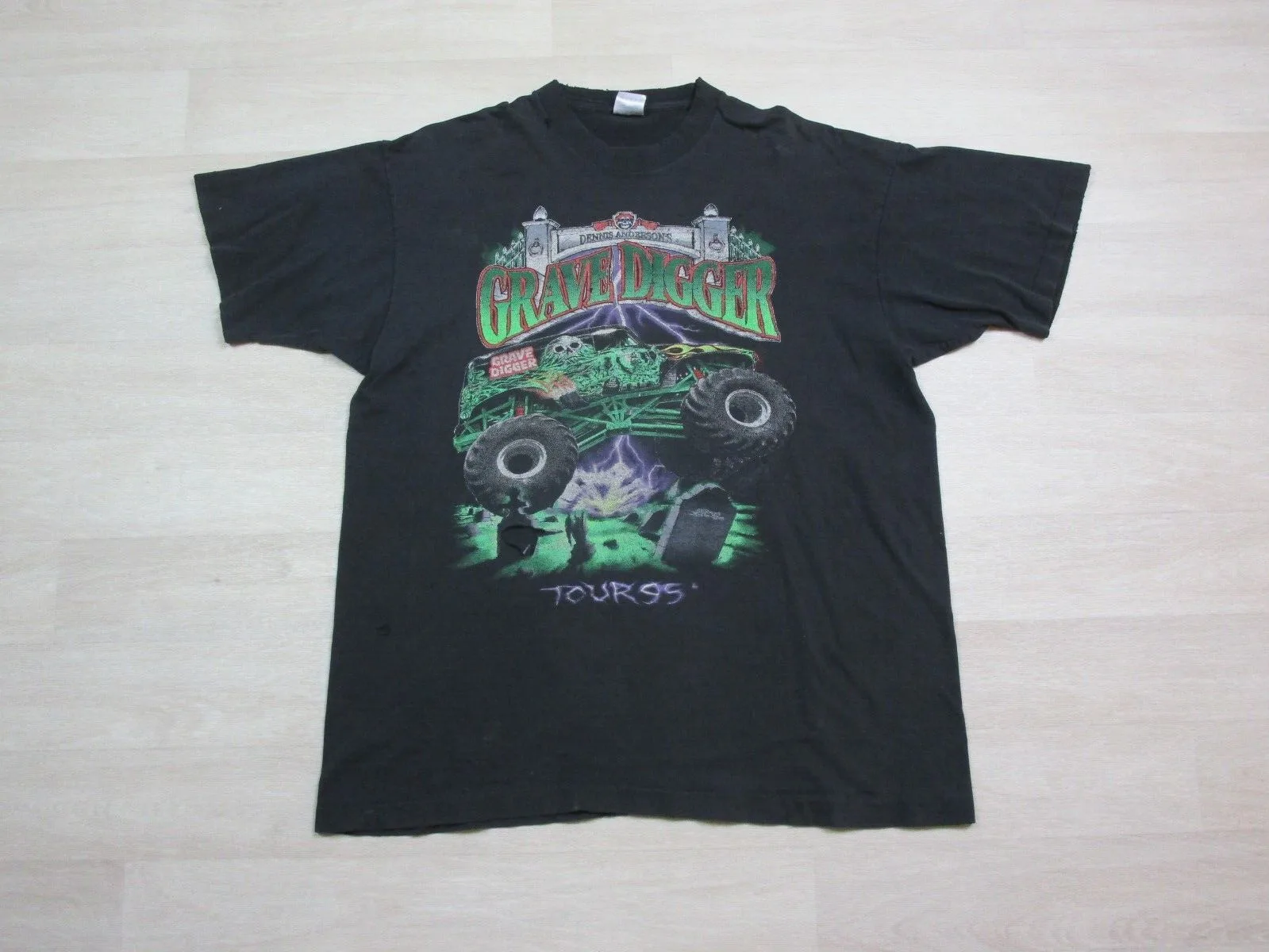 Vintage Grave Digger 1995 Tour T Shirt (Xl) Monster Jam Monster Truck Horror