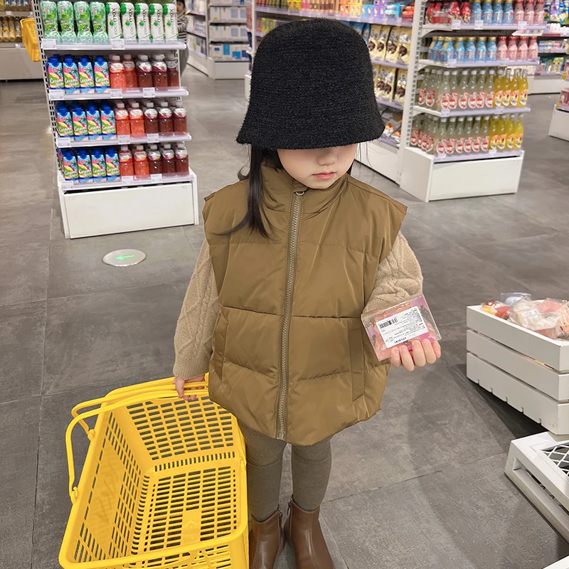 어린이 겨울 후드 조끼, 2024 단색 따뜻한  조끼, 면 패딩,  소녀 민소매 재킷 TR175