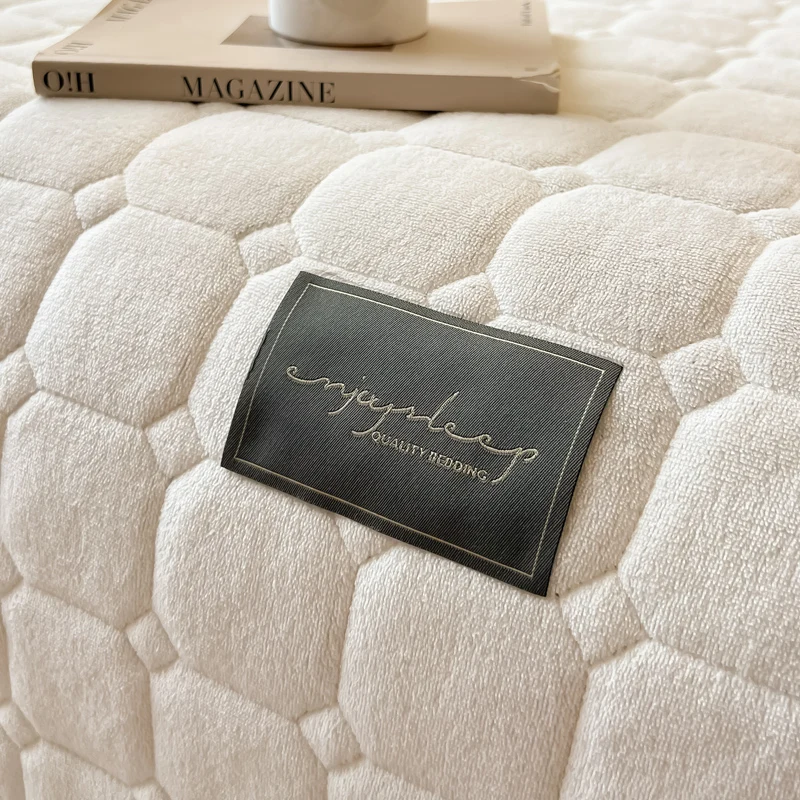 WOSTAR Soft warm plush bed sheet white coral fleece thermal bedspread quilted thicken couple luxury double bed king size 150x200 4