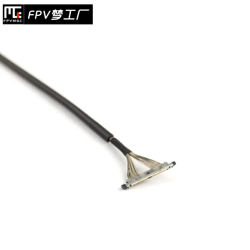 Câble coaxial Caddx pour système numérique HD Vista, 8cm, avec étiquette de longueur visible.