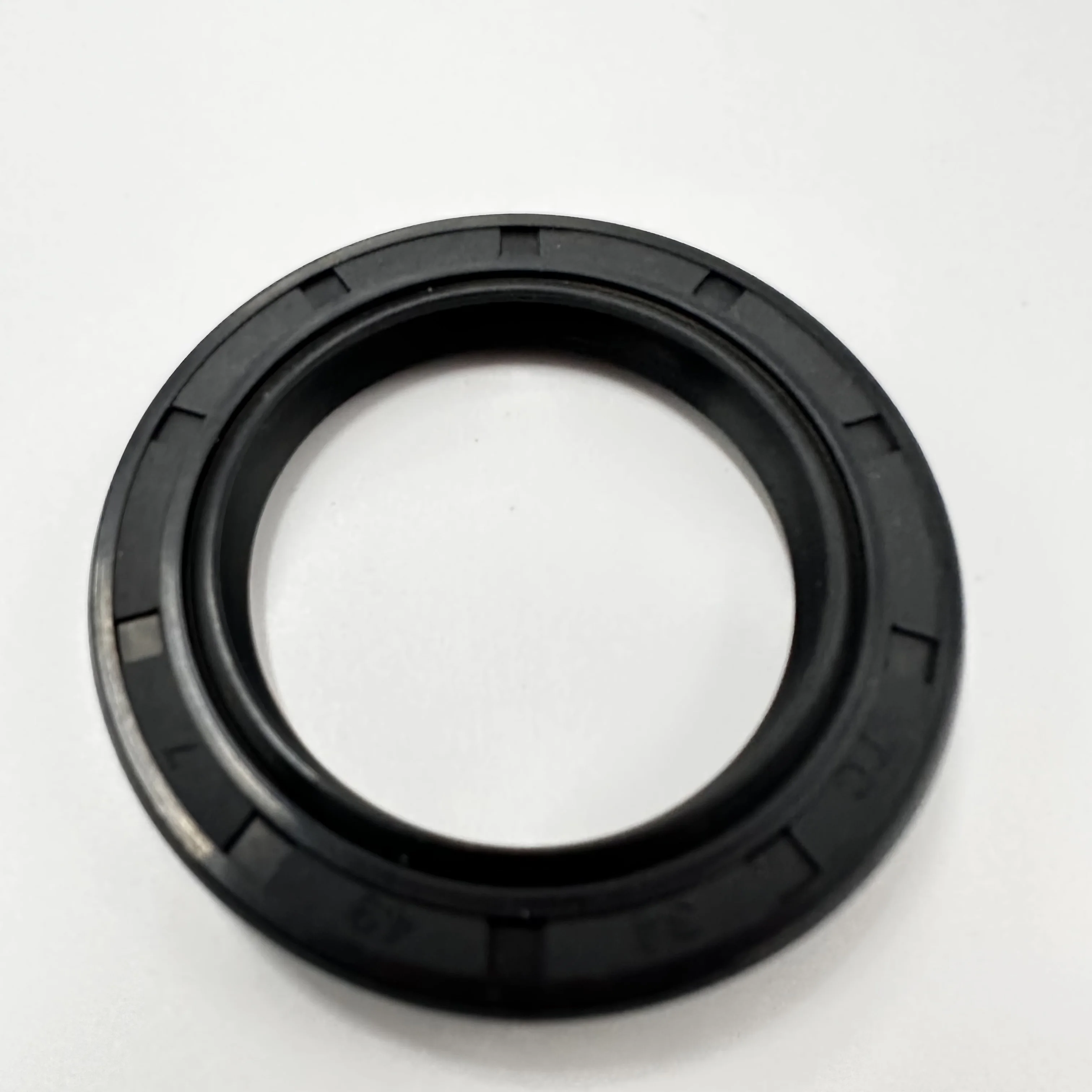 Transmission oil seal 4735239300 For Hyundai Snata fe Veracruz Tucson For kia Sorento Sportage