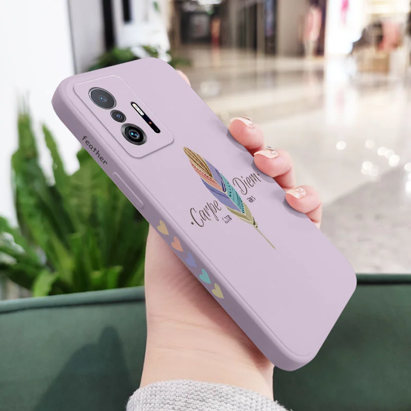 Feather Love Silicone Phone Case - Elegant & Protective Cover