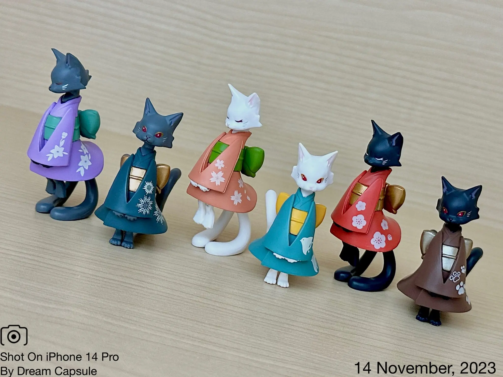 Stasto stand stone capsule toys Kimono Nekomata cute kawaii kitty