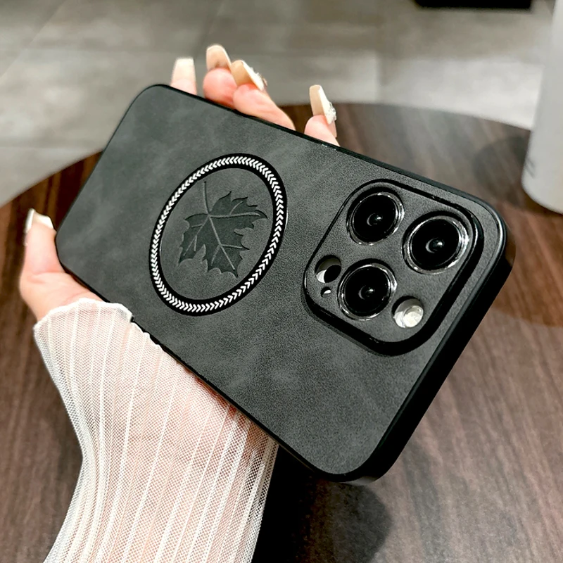 Retro Leather Phone Case With Magsafe Wireless Charging Support_voghion.com