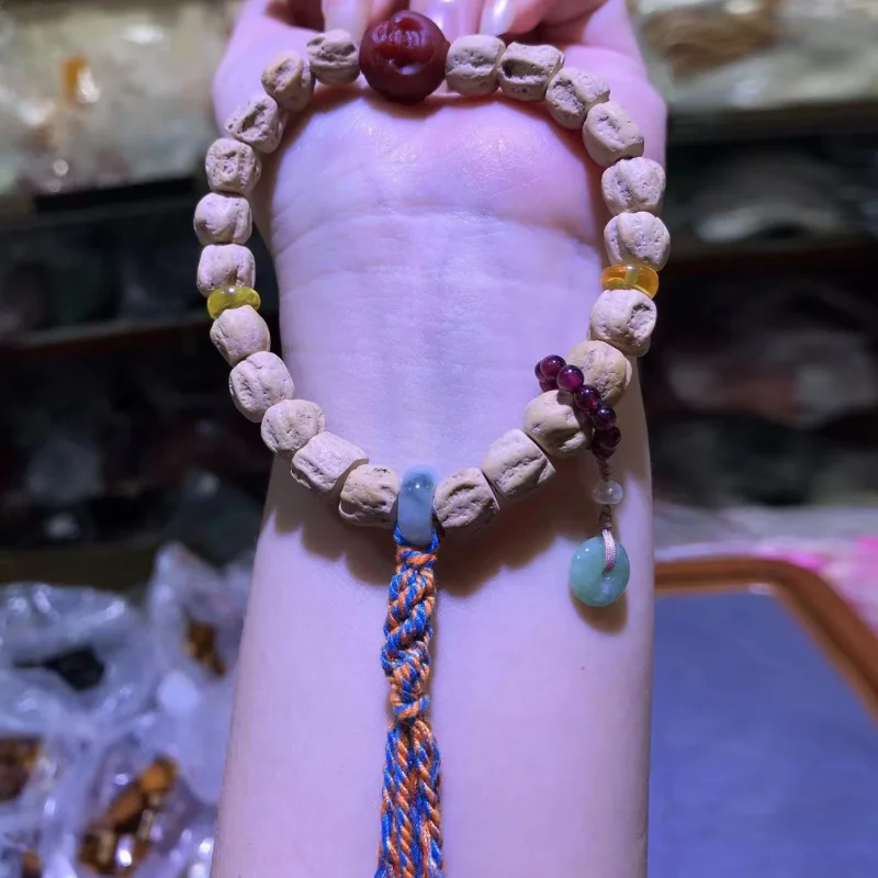 

Cacumen Platycladi Single Circle Bead Bracelet Agate Jade Beeswax