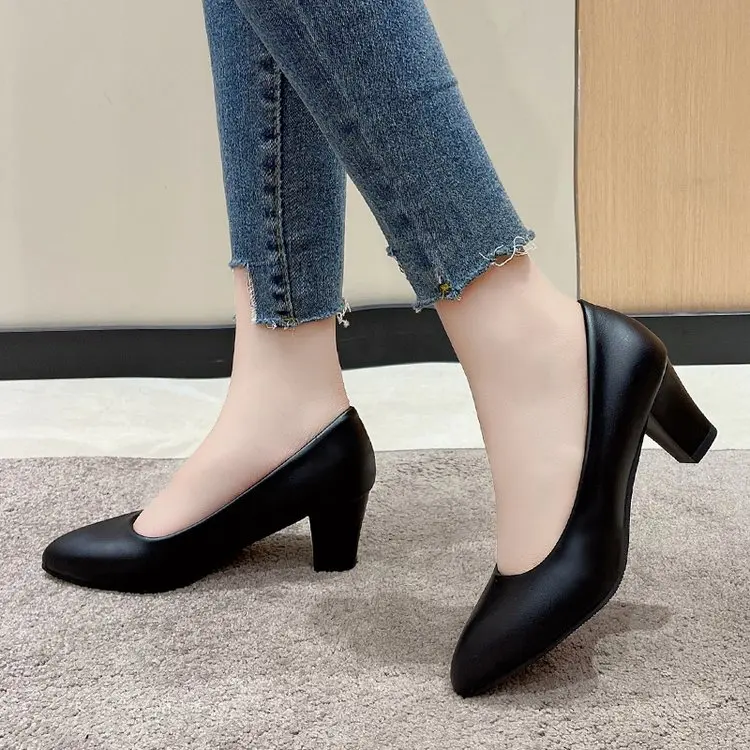 Women Leather Mid Heel Pumps 2023 New High Quality Shoes Classic