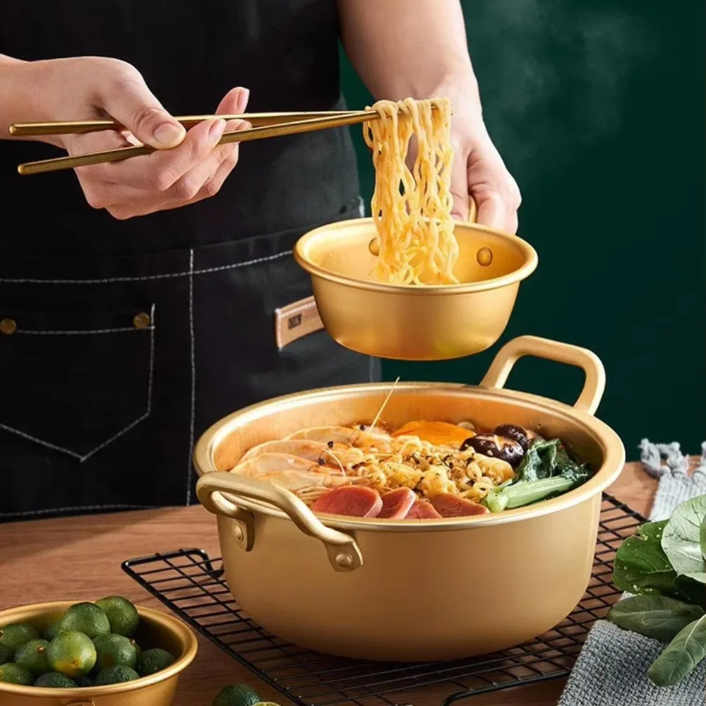 Gold Ramen Noodle Pot Aluminum Double Ears with Lid Soup Hot Pot Easy To Clean Universal Noodle Cooking Induction Cooker Gas