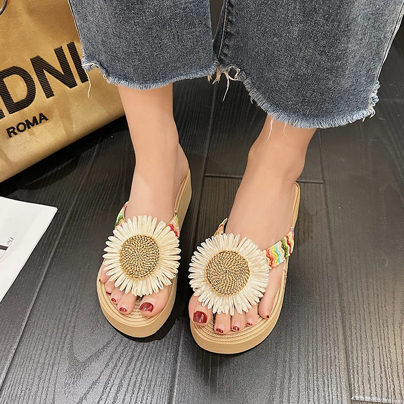 

COOTELILI 2023 New Fashion Women Slippers Women's Summer Shoes Slip On Outside Mid Heel 36-40