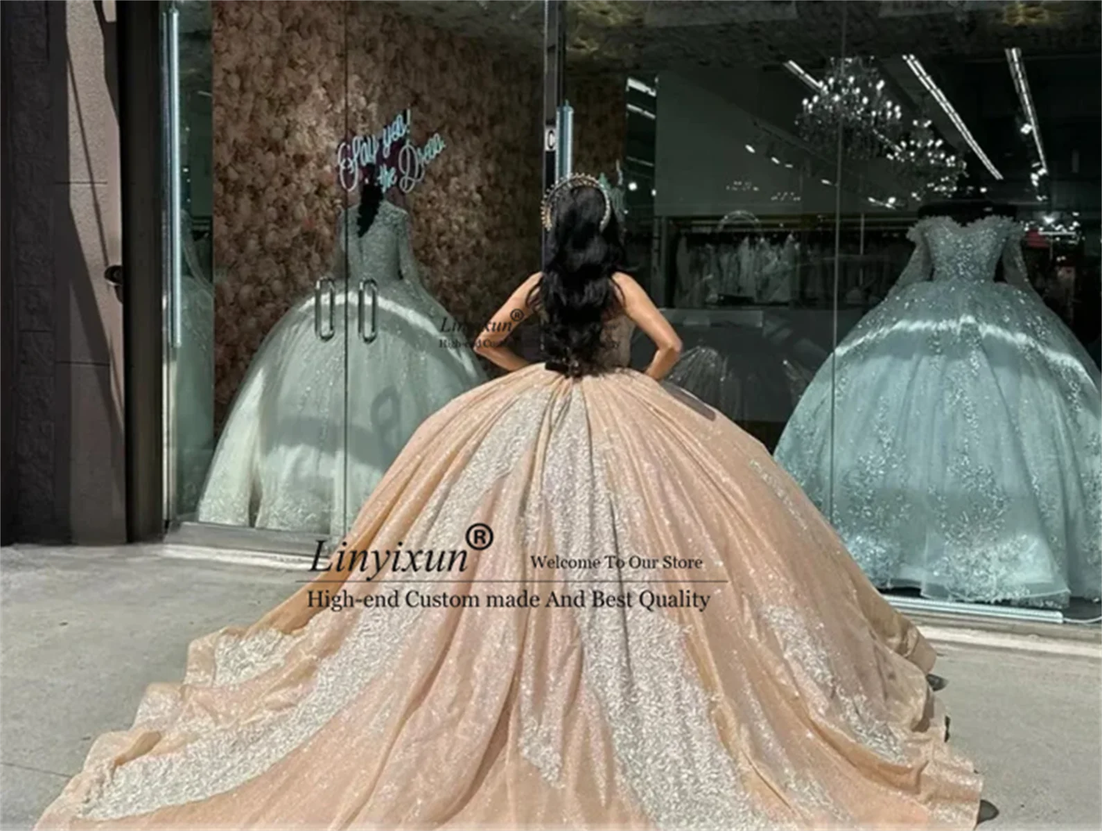 Sparkly Sweetheart Quinceanera Dresses Glitter Ball Gown Appliques Crystals Beads Sweet 15th Dress 16 Prom Party