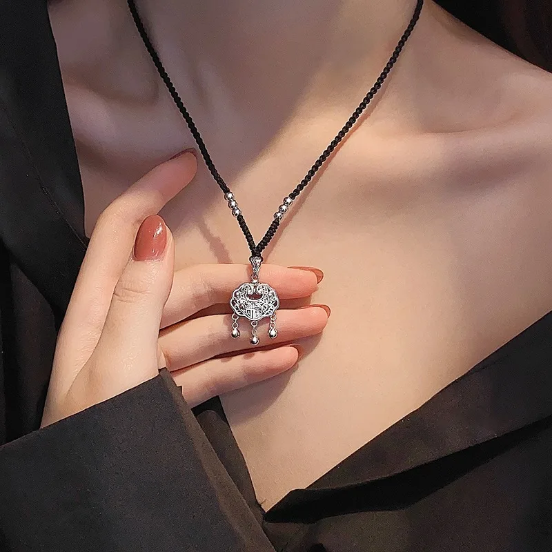 

925 Real Silver Peace Lock Necklace Female 2023 New Summer Changlife Pendant Light Luxury Niche Senior Sense Clavicle Chain